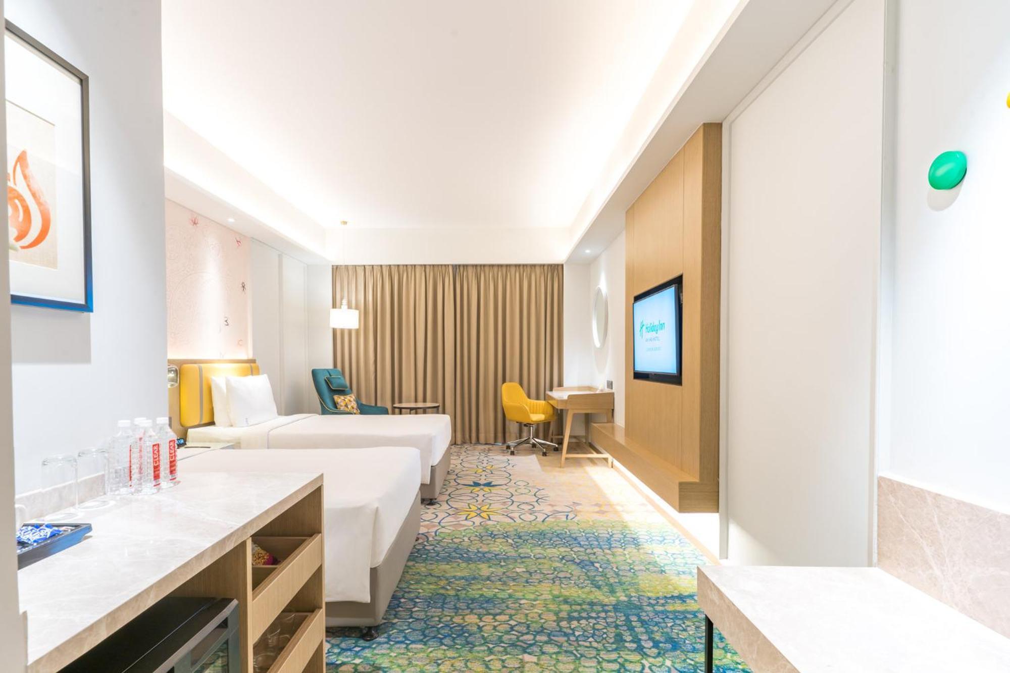 Holiday Inn Lucknow Airport By Ihg Extérieur photo
