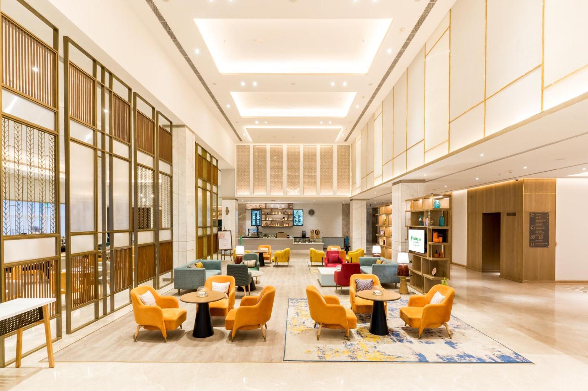 Holiday Inn Lucknow Airport By Ihg Extérieur photo